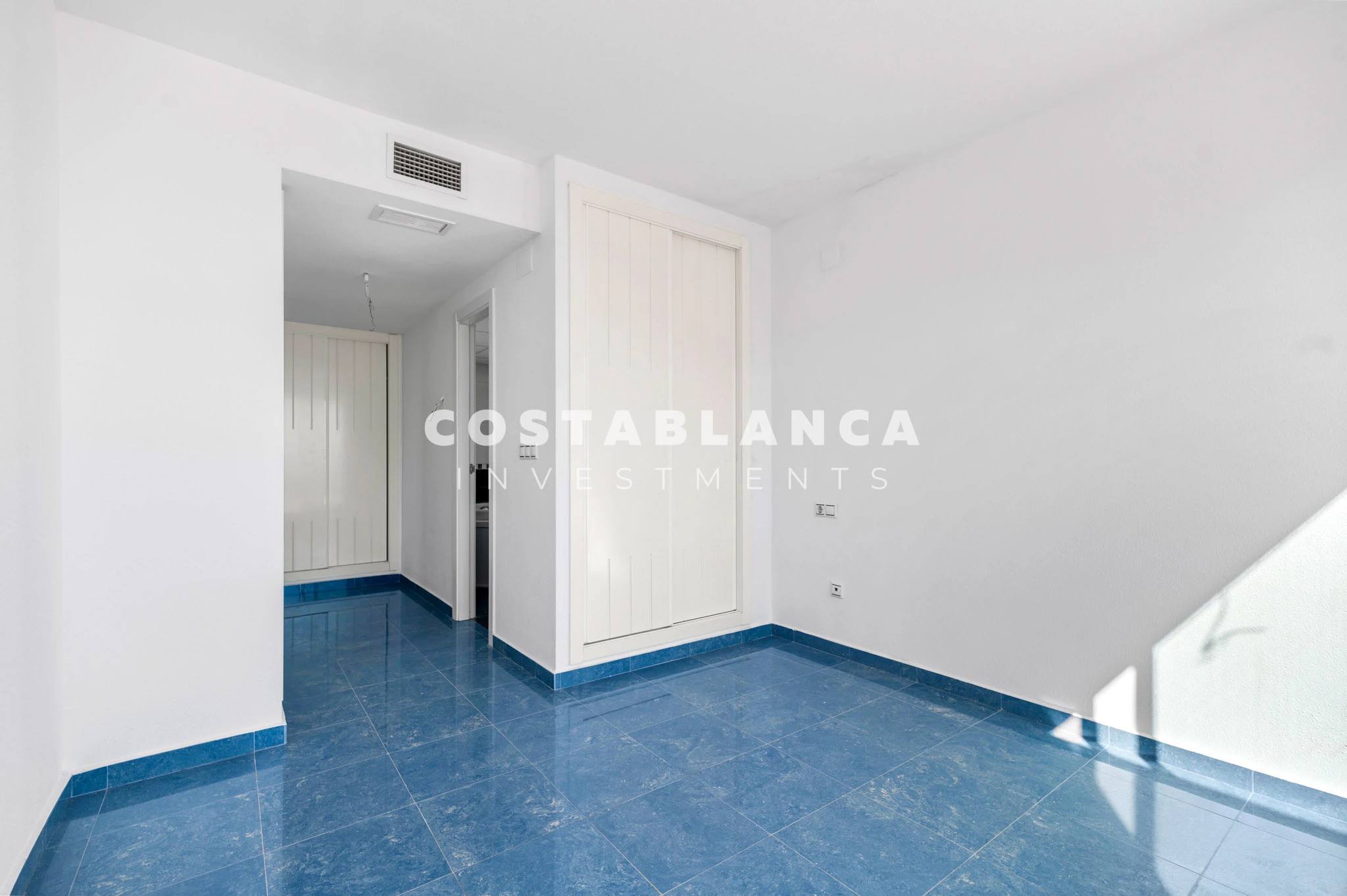 Duplex for Sale in Calpe With Beautiful Sea Views
