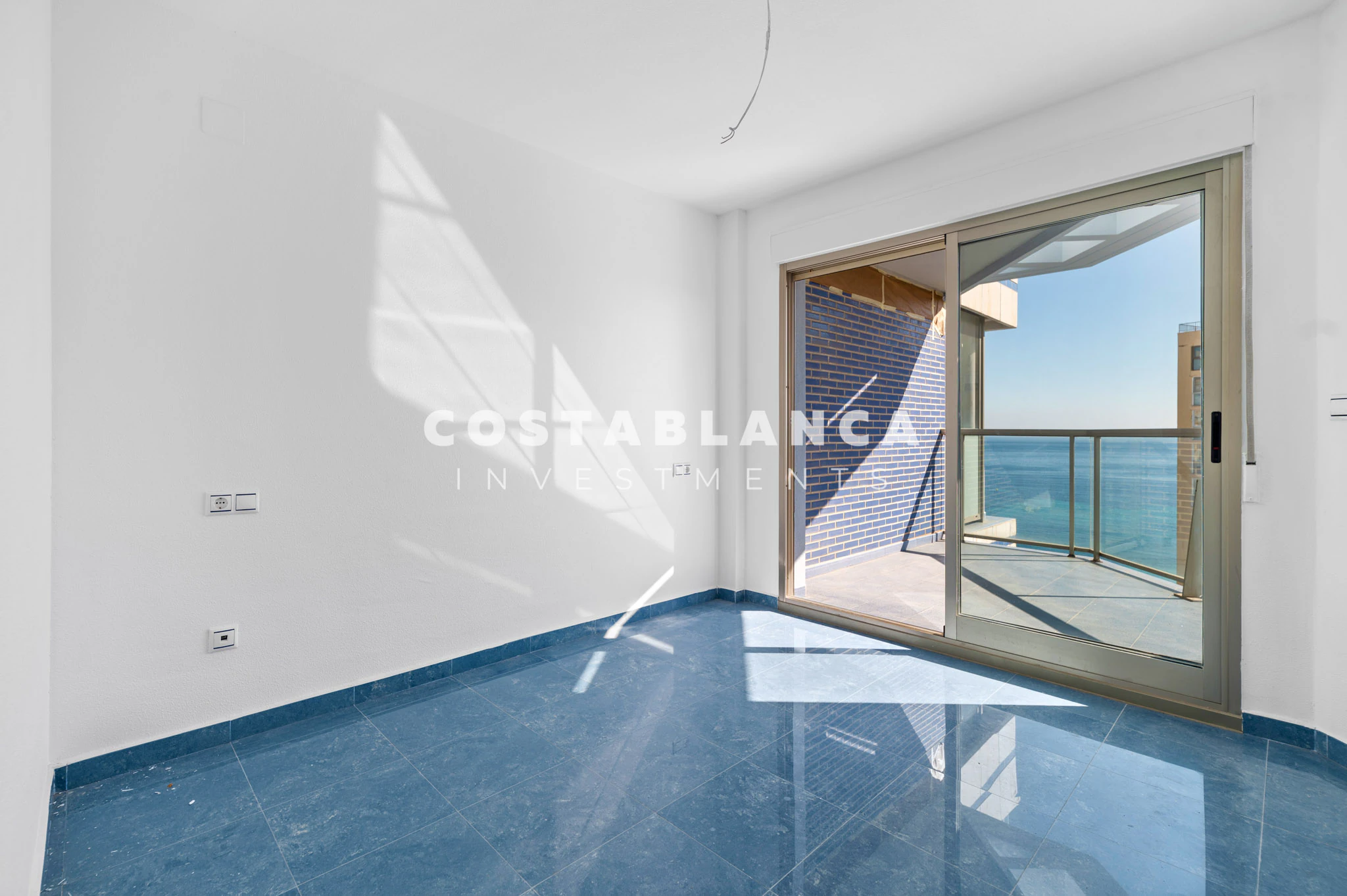 Duplex for Sale in Calpe With Beautiful Sea Views