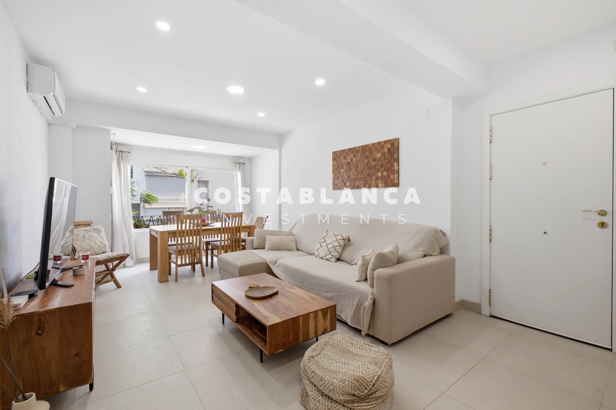 Amplio apartamento de 2 habitaciones en alquiler en Altea.