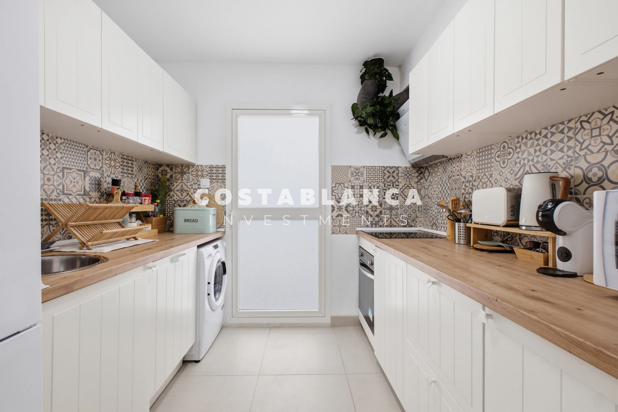 Amplio apartamento de 2 habitaciones en alquiler en Altea.