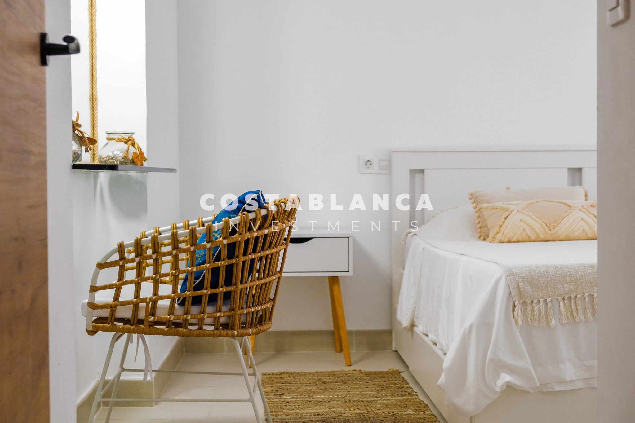 Amplio apartamento de 2 habitaciones en alquiler en Altea.