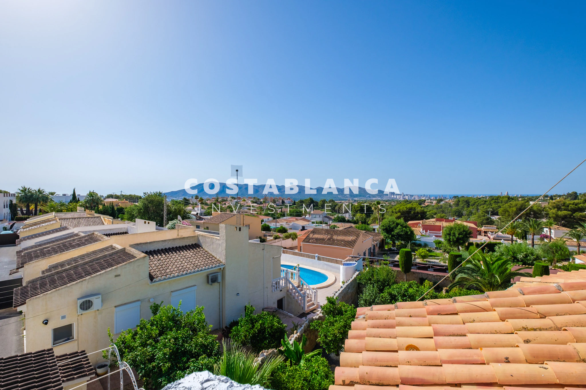 Beautiful Sea View Villa with Saltwater Pool for Sale in Alfaz Del Pi