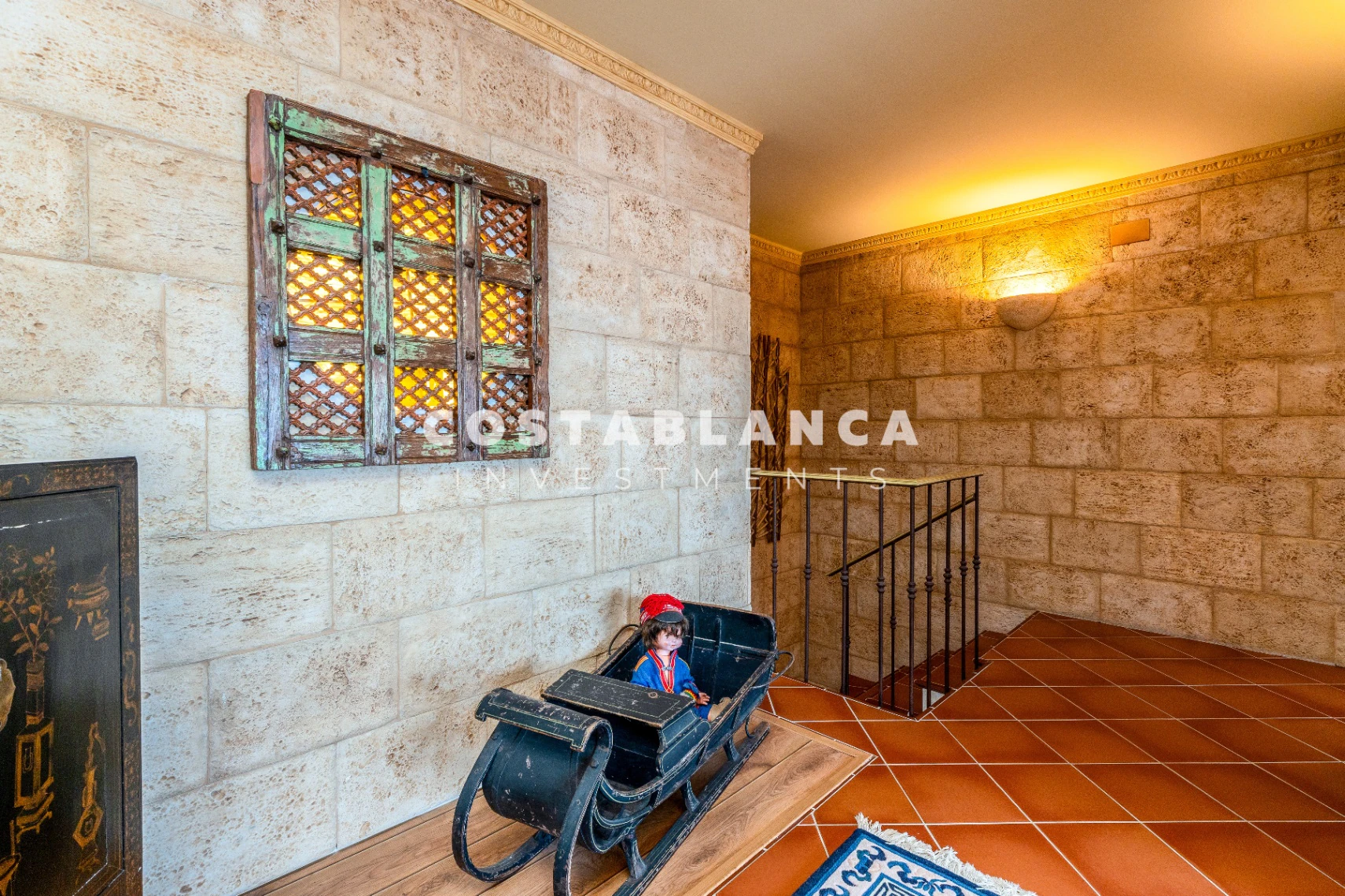 Villa de lujo con vistas al mar y piscinas cubiertas y al aire libre en venta en Benissa
