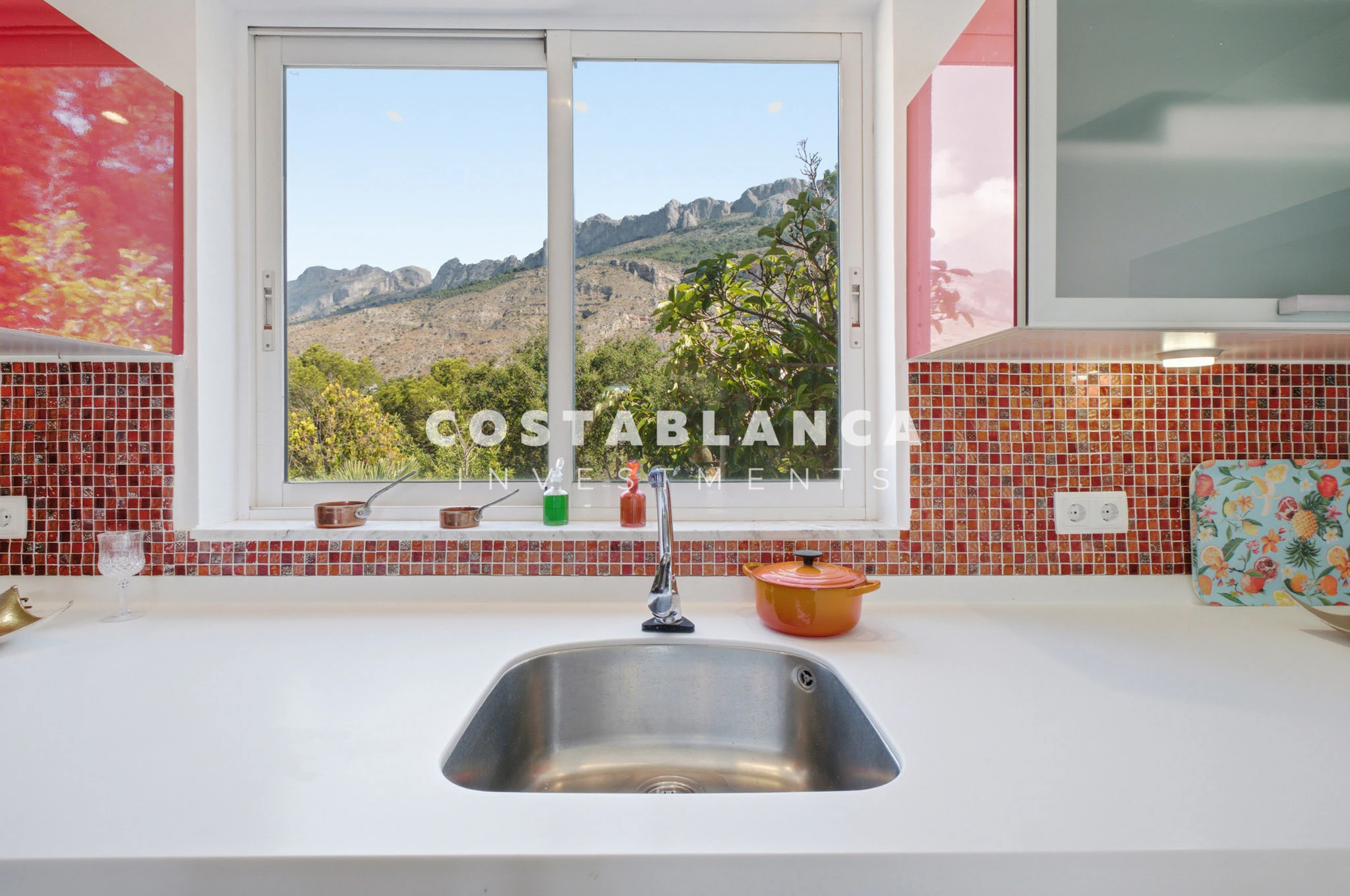 Luxury Sea View Villa with Independent Guest House  for Sale in Altea