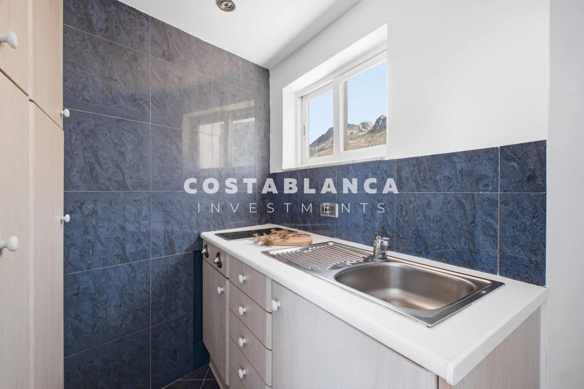 Luxury Sea View Villa with Independent Guest House  for Sale in Altea