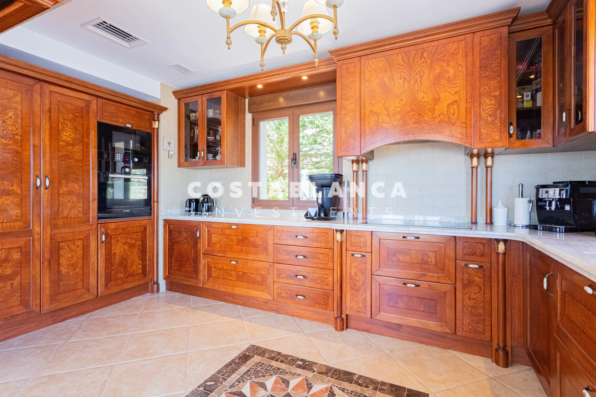 Amazing Villa with Seaviews for Sale in Calpe