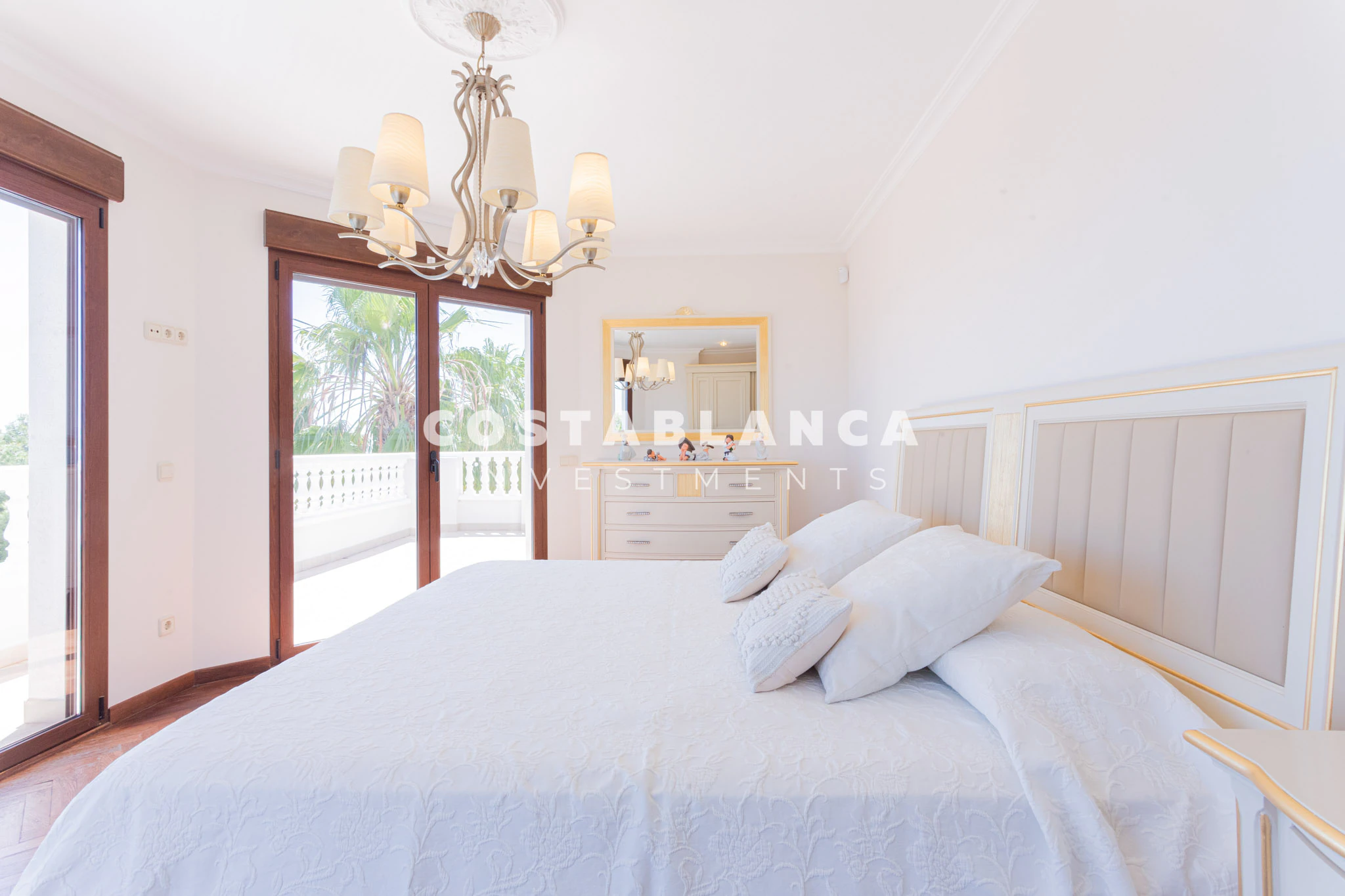 Amazing Villa with Seaviews for Sale in Calpe