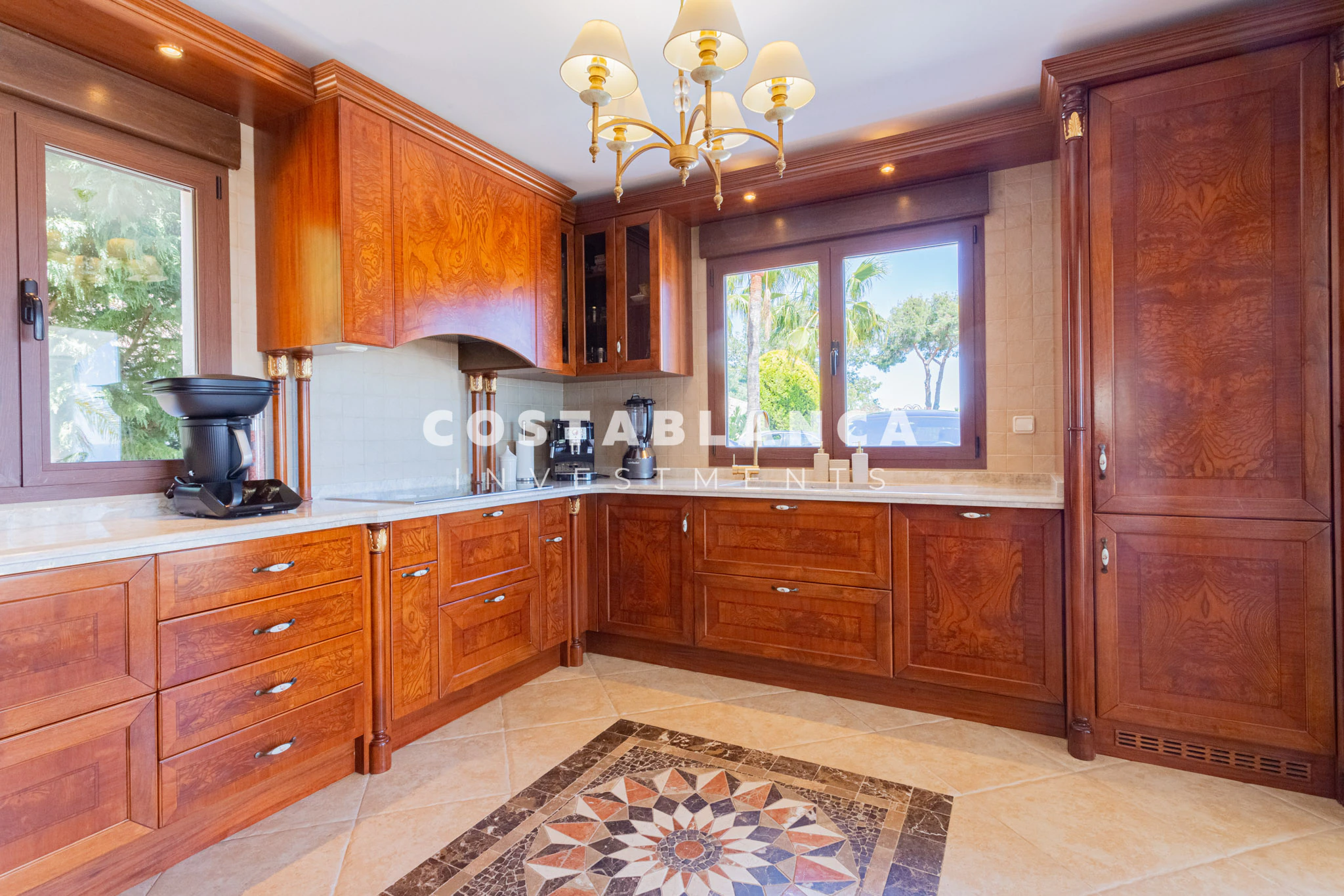 Amazing Villa with Seaviews for Sale in Calpe