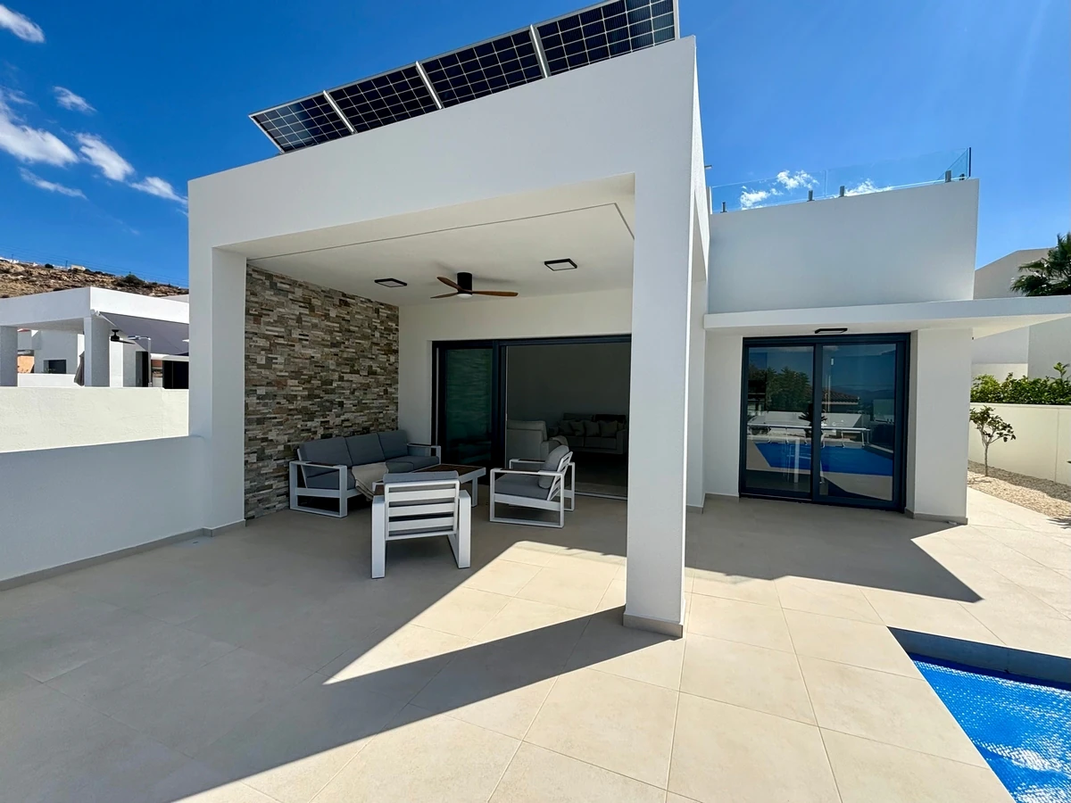 Villa for sale in Rojales