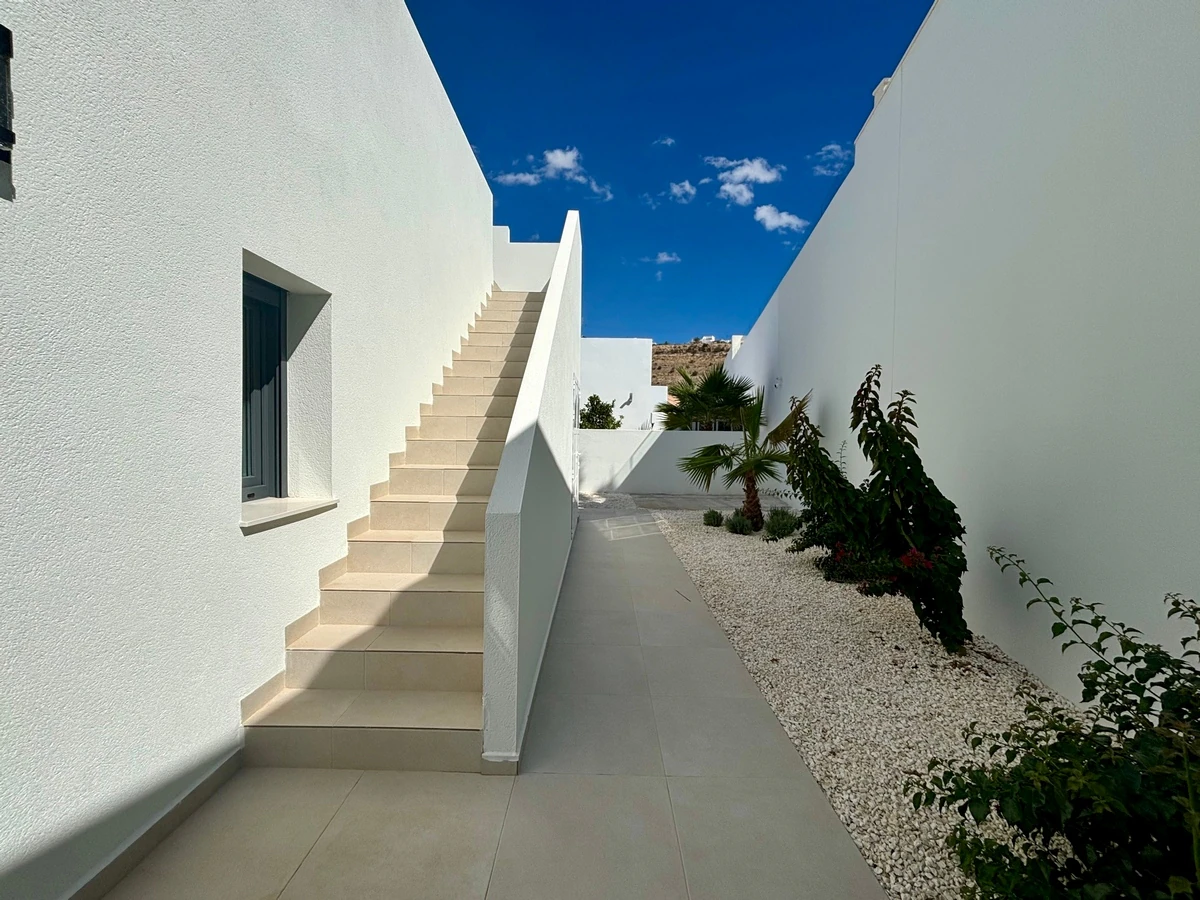 Villa for sale in Rojales