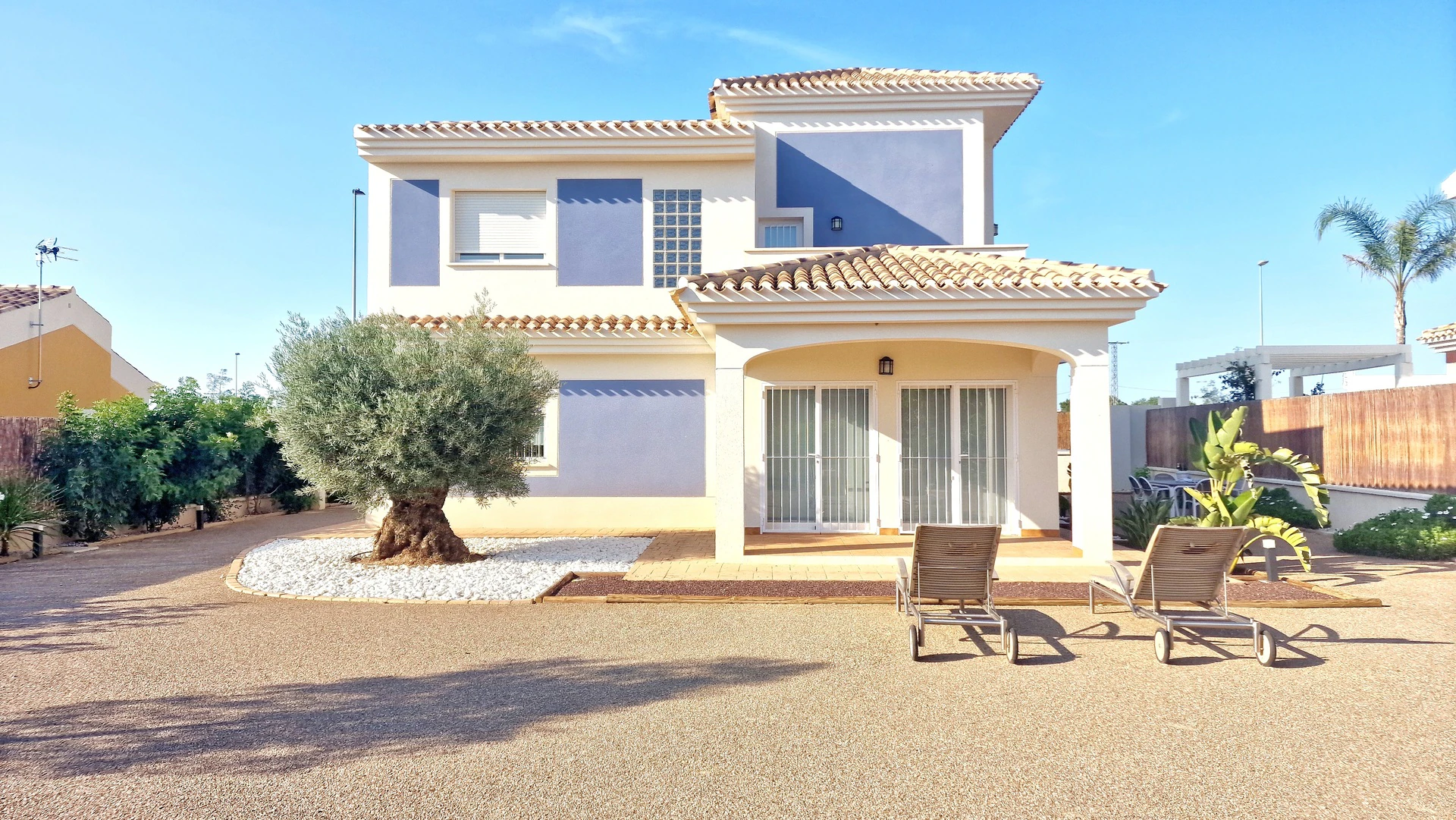 Villa for sale in Purias