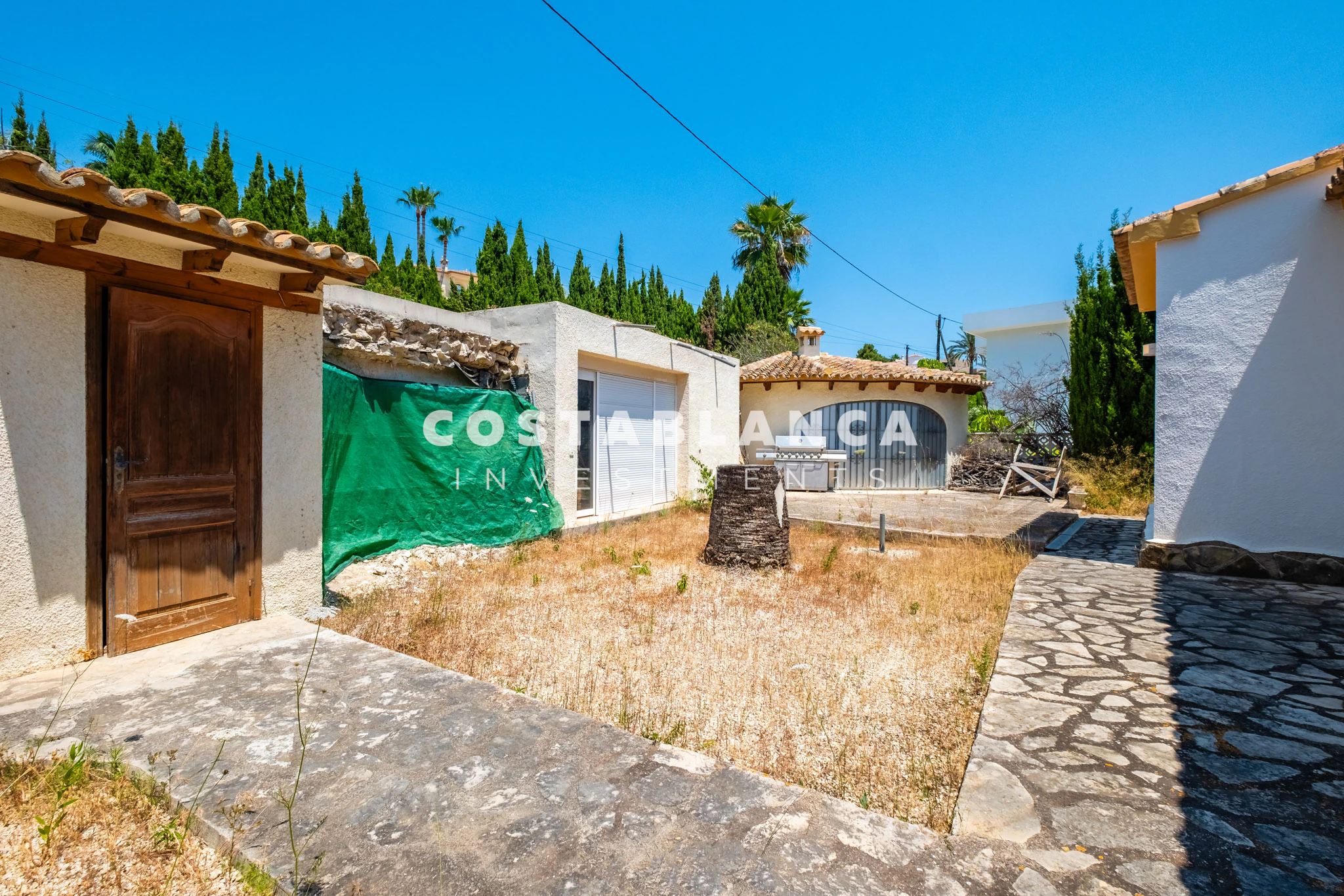 Mediterranean Style Villa 500 Metres from the Beach in Calpe