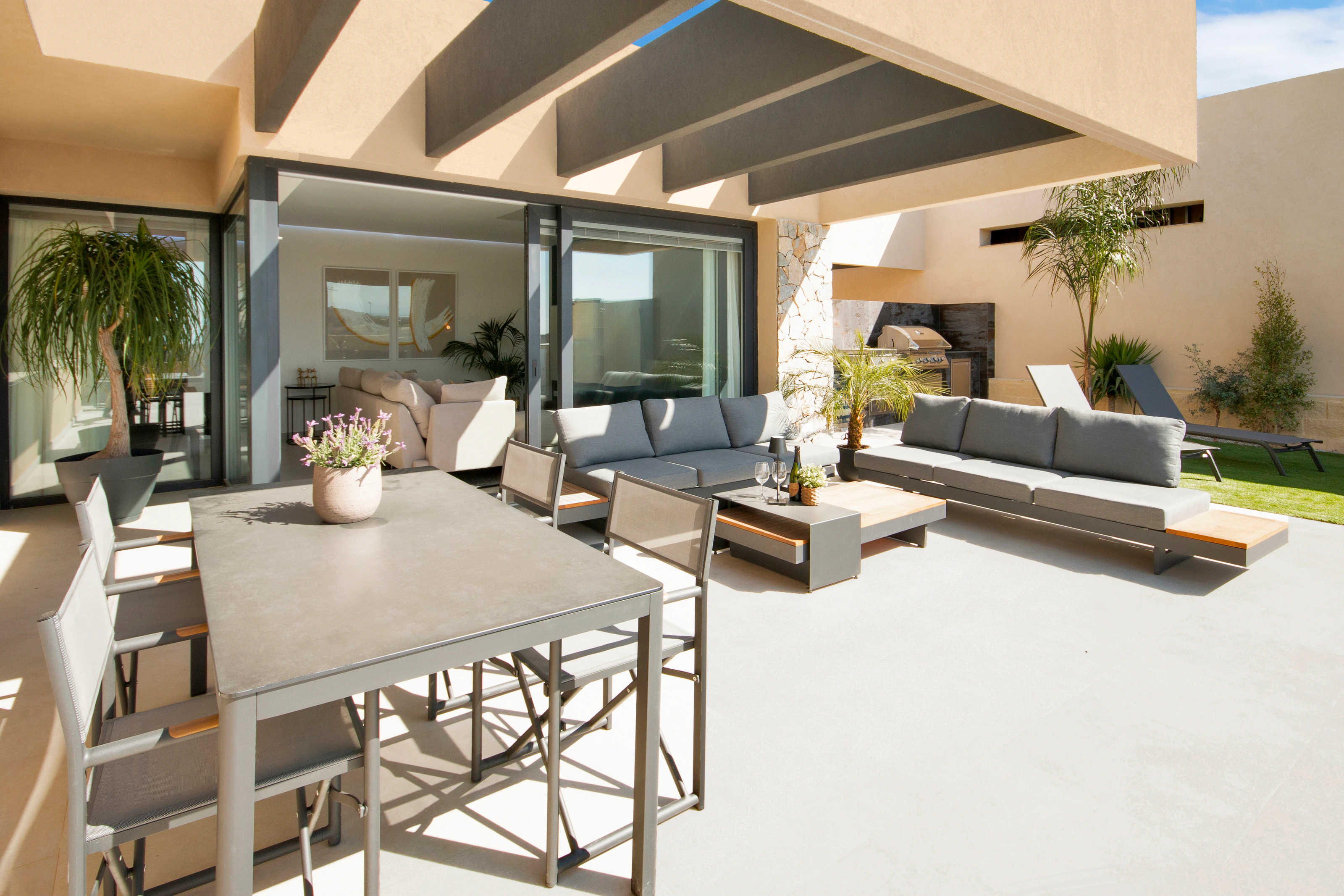 Villa for sale in Altaona Golf & Country Village