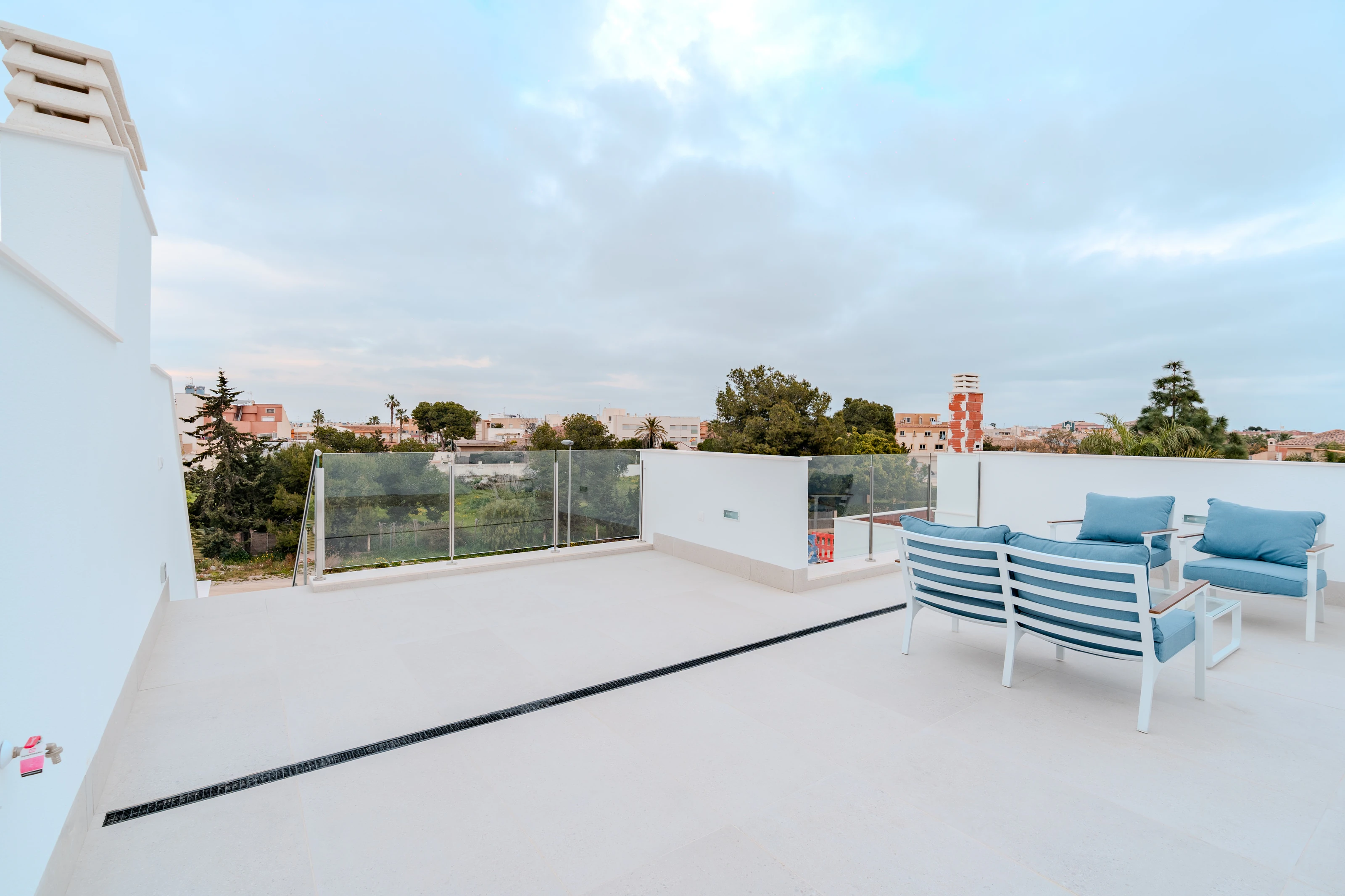 Villa for sale in Los Alcázares