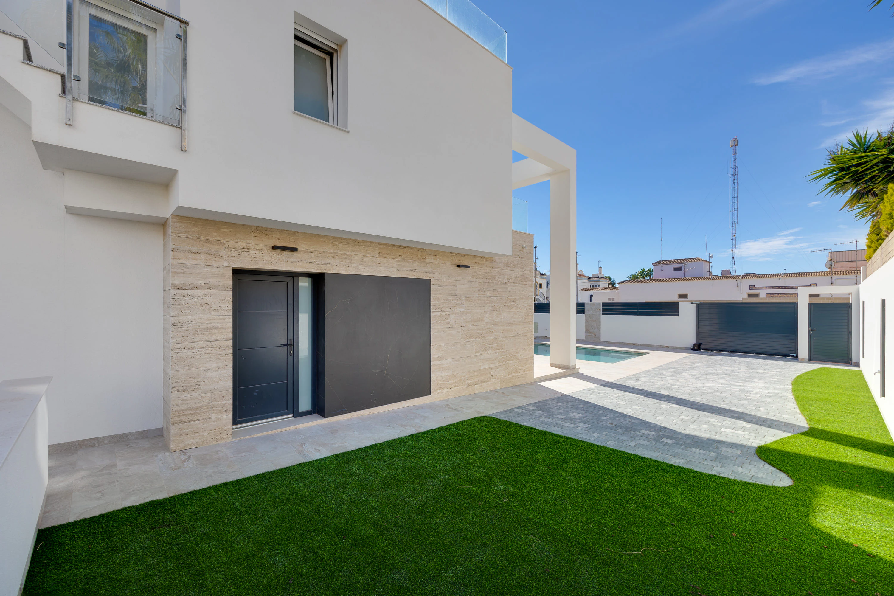 Villa for sale in Torrevieja