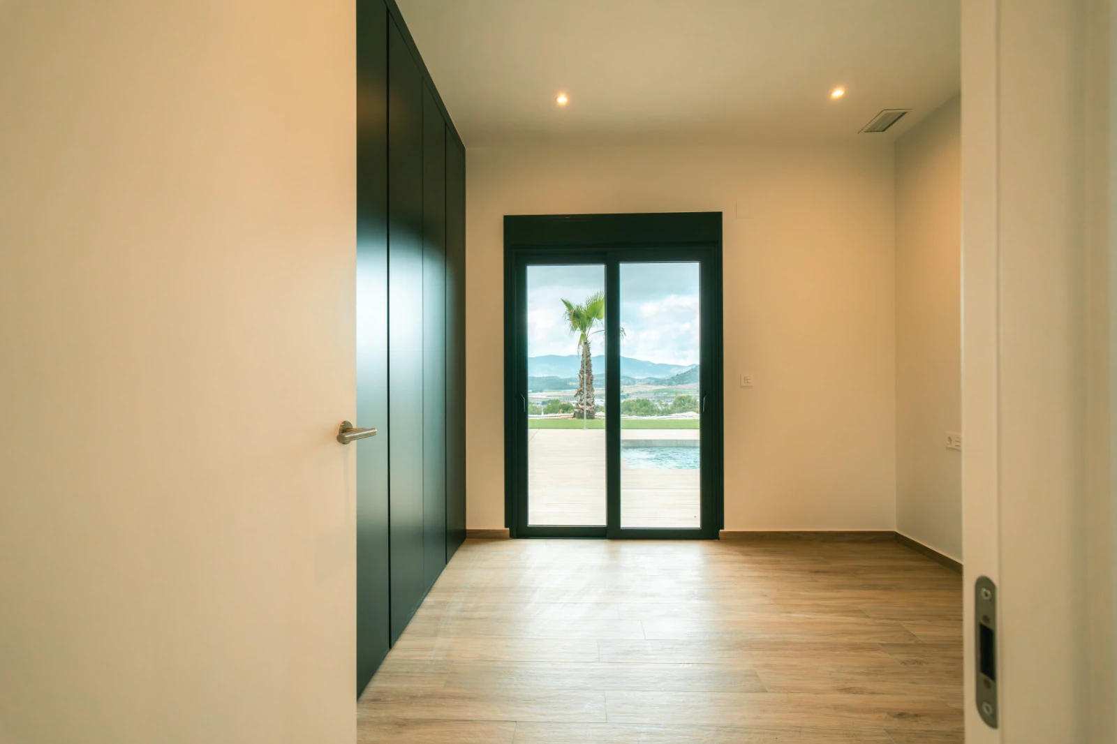 Villa for sale in Pinoso