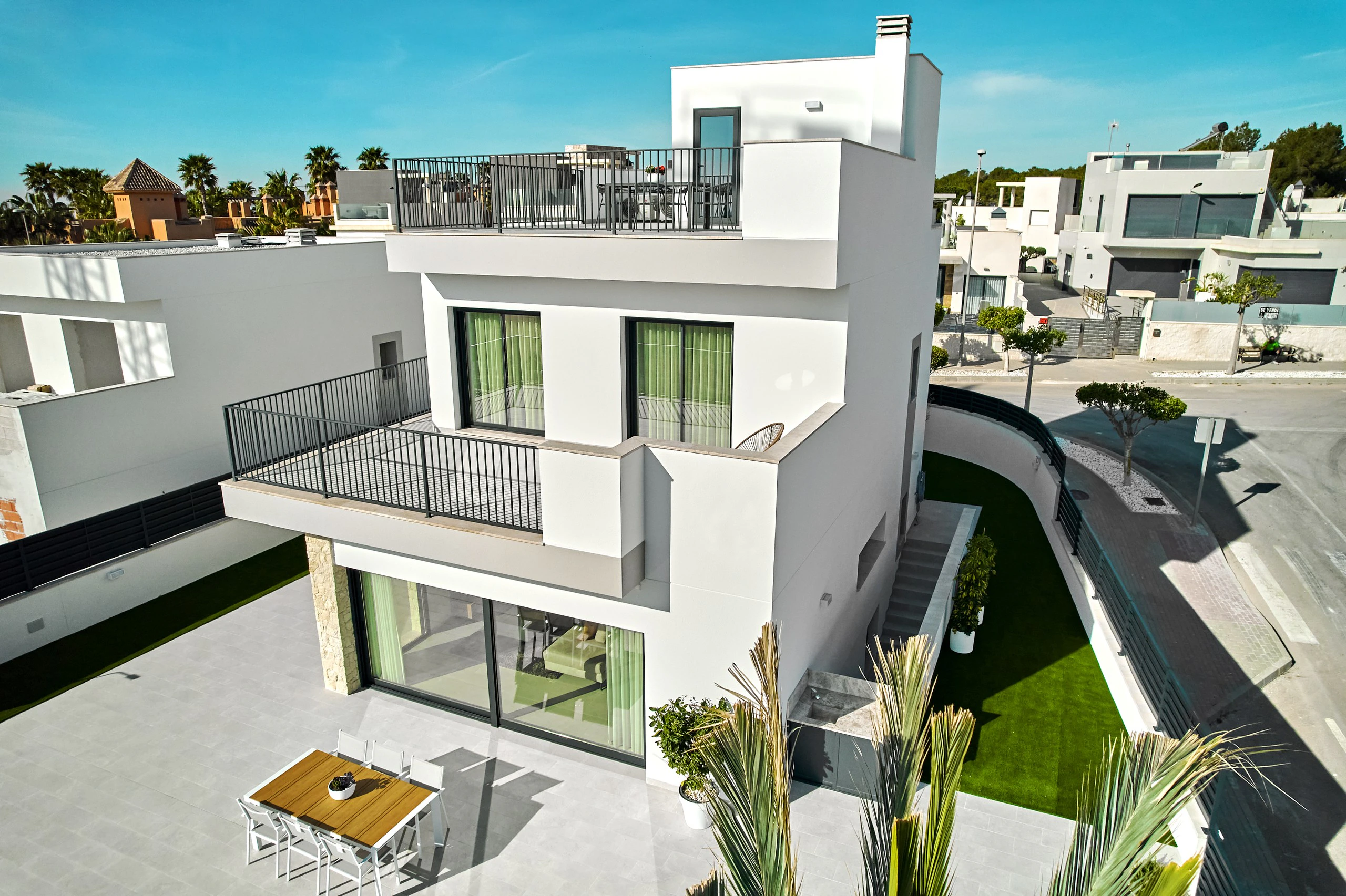 Villa for sale in San Miguel De Salinas