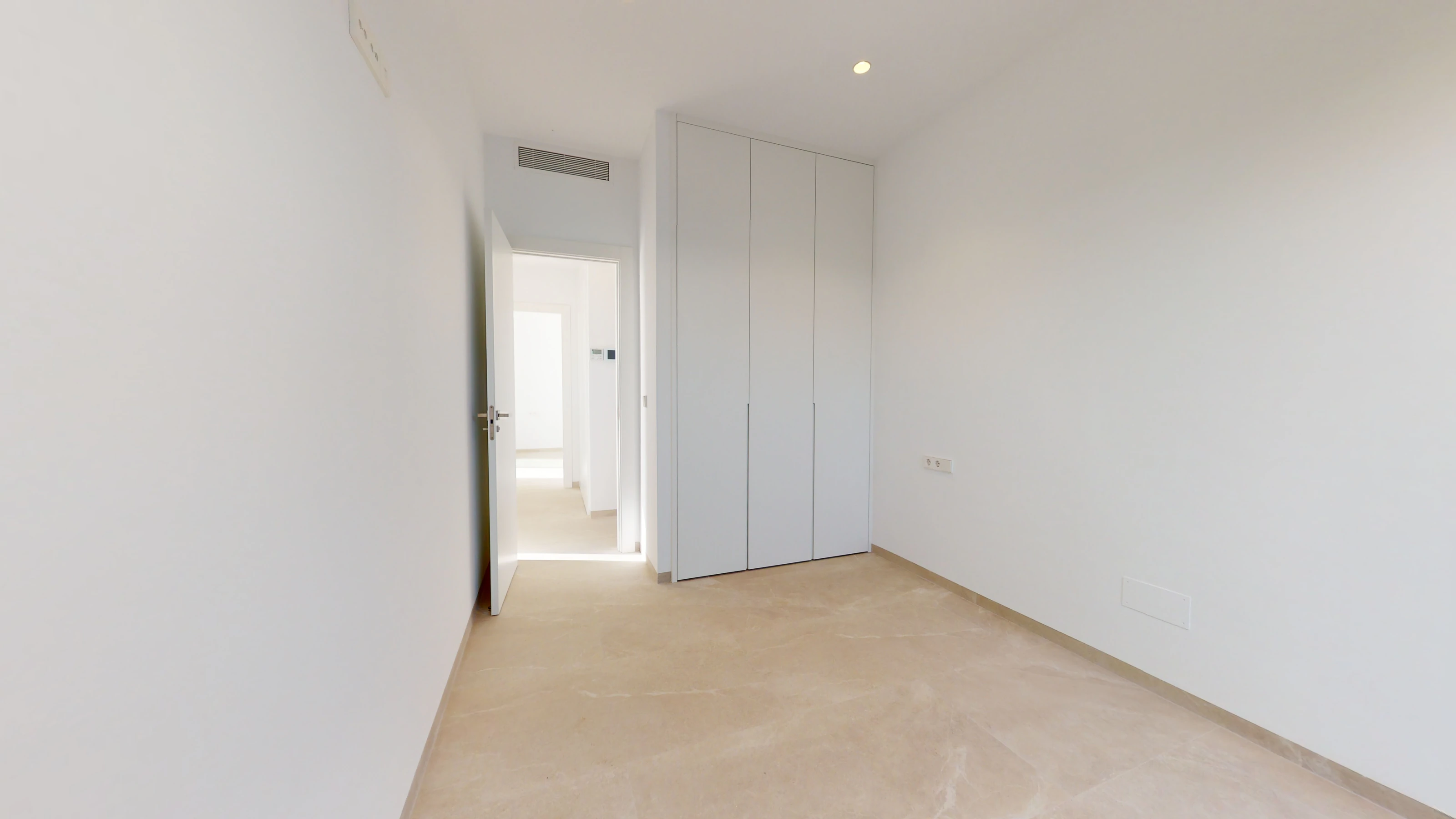 Villa for sale in Los Alcázares