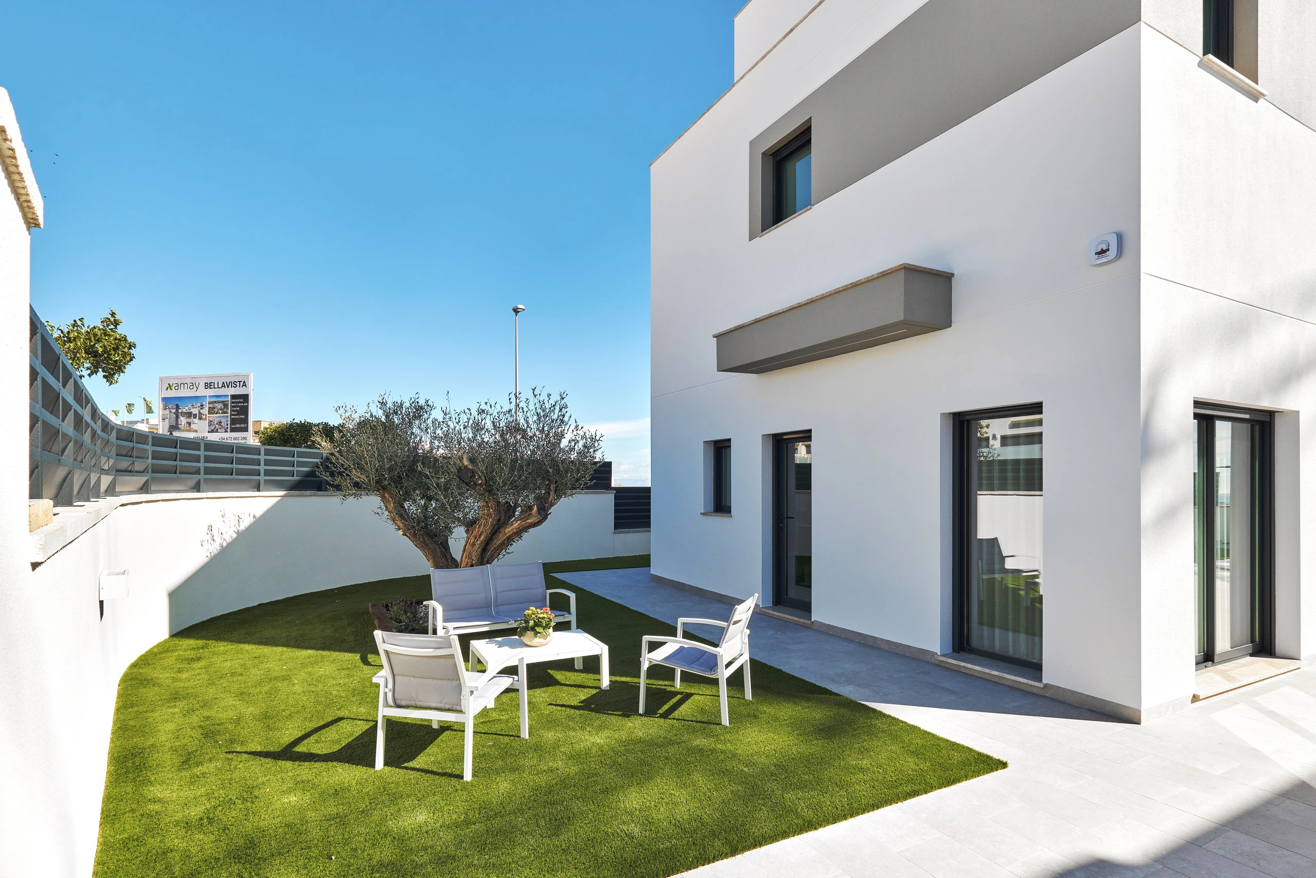 Villa for sale in San Miguel De Salinas