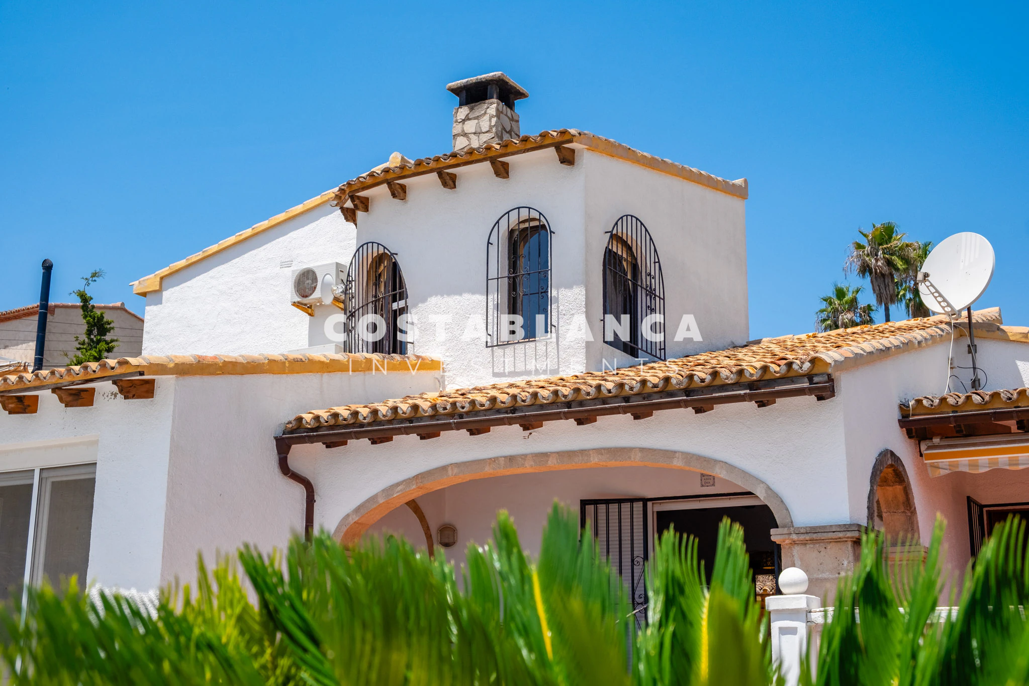 Mediterranean Style Villa 500 Metres from the Beach in Calpe