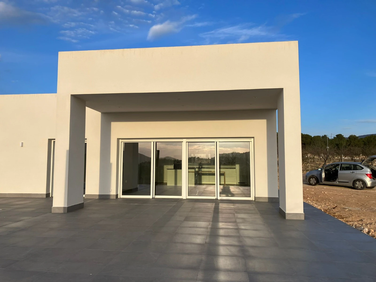 Villa for sale in Pinoso