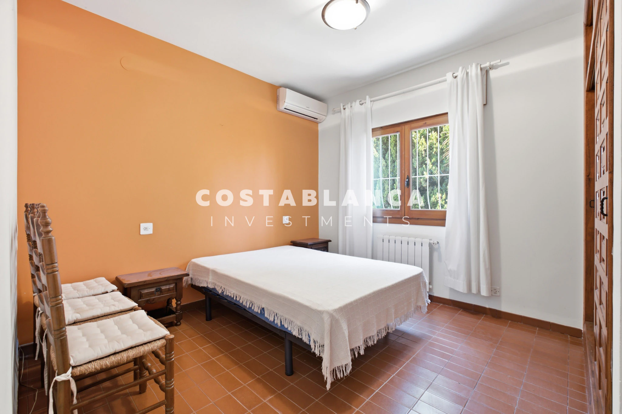 Mediterranean Style Villa 500 Metres from the Beach in Calpe