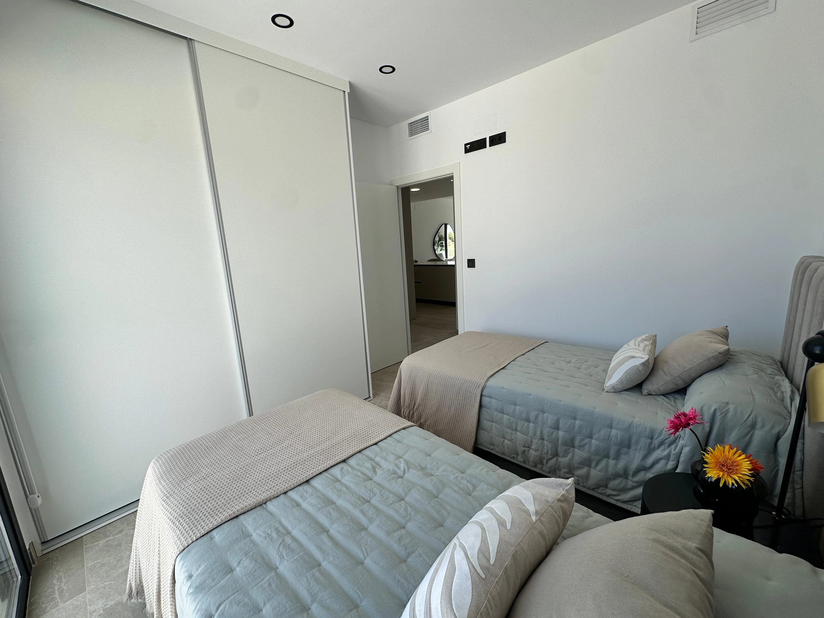 Villa for sale in Los Alcázares