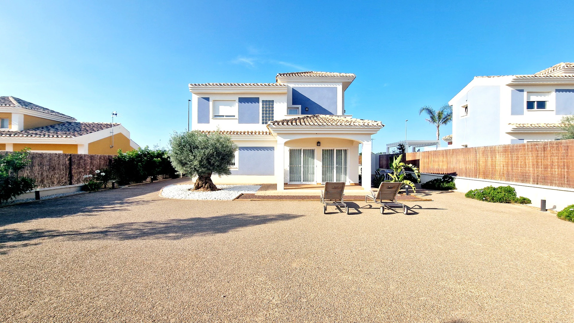 Villa for sale in Purias