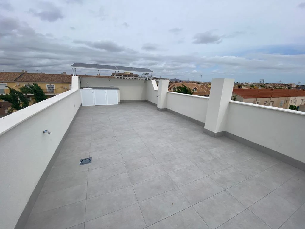 Villa for sale in Los Alcázares