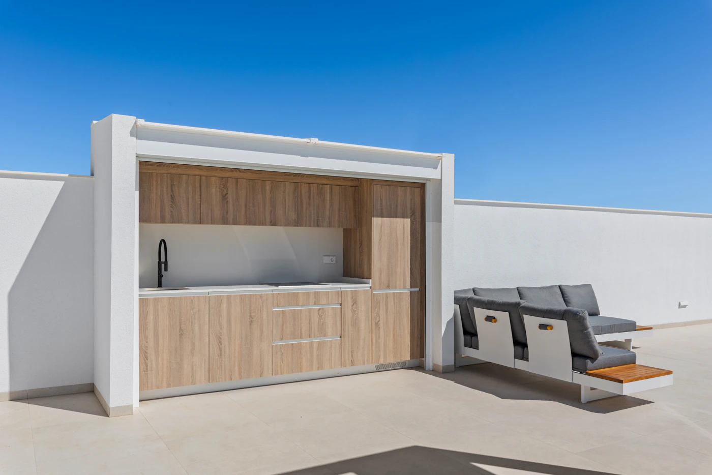 Villa for sale in Los Alcázares