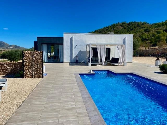 Villa for sale in Cañada De La Leña