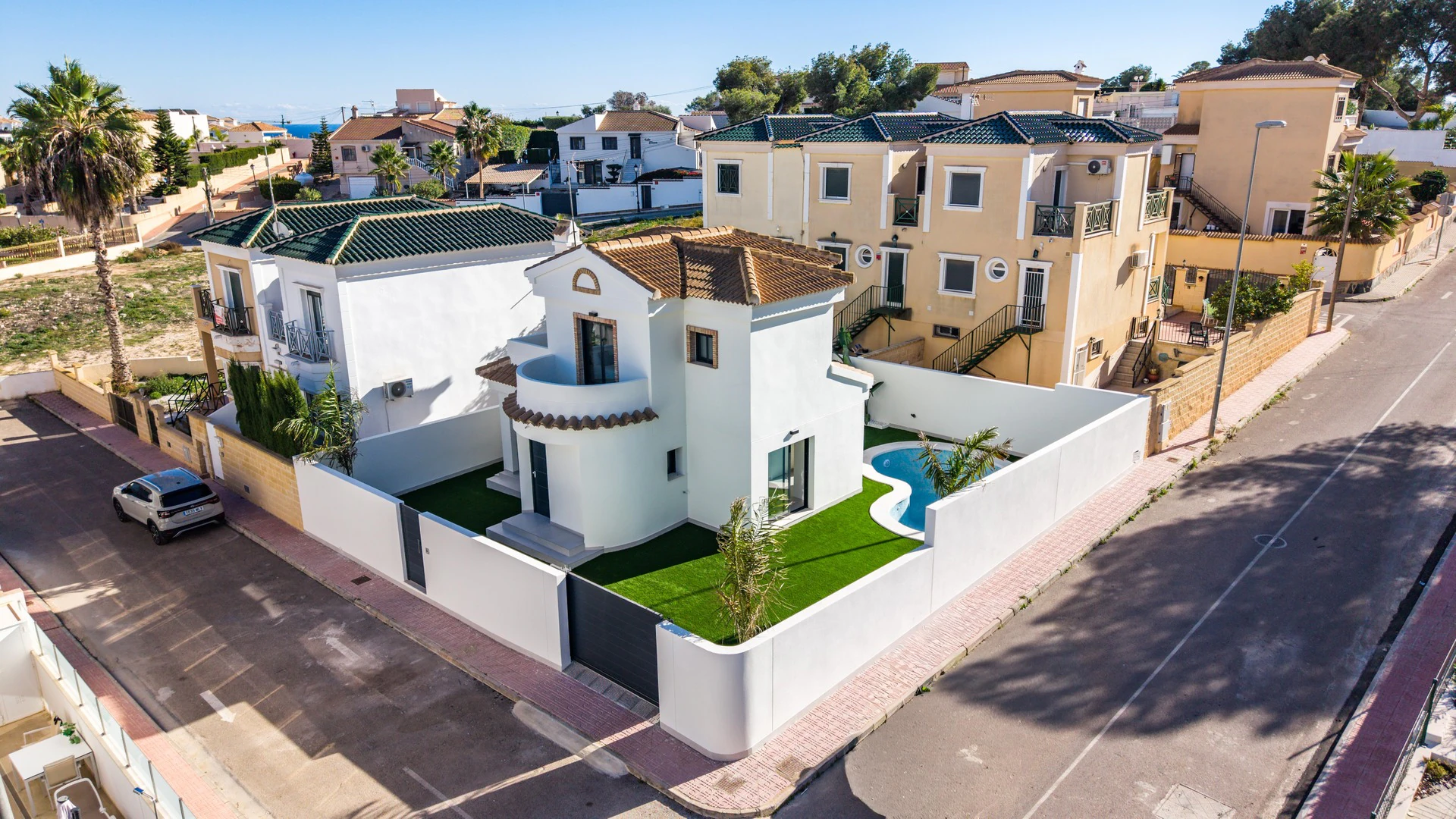 Villa for sale in Orihuela Costa