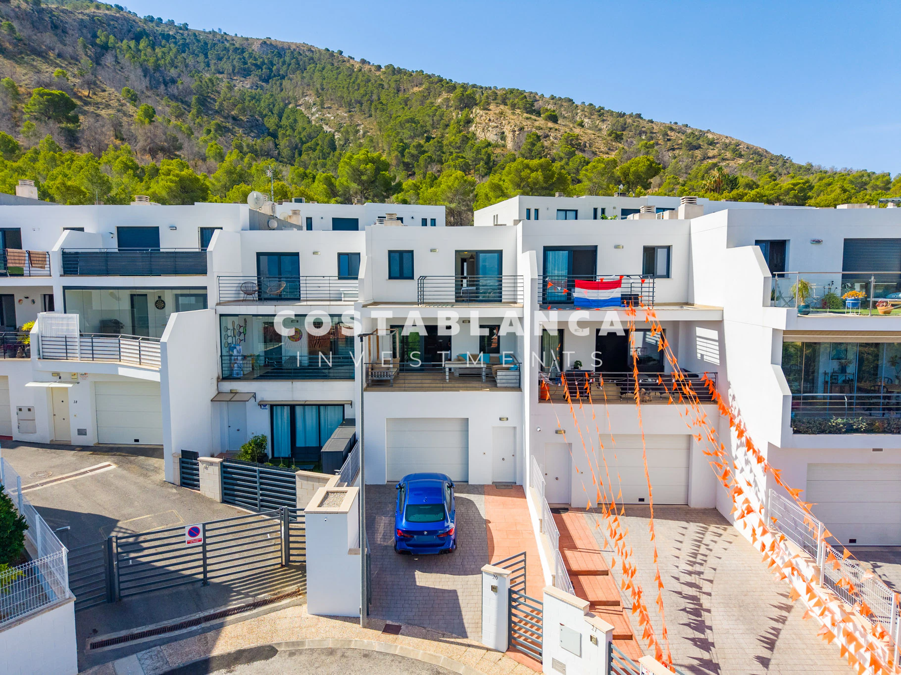 Exclusivo - Dúplex moderno en venta en Albir