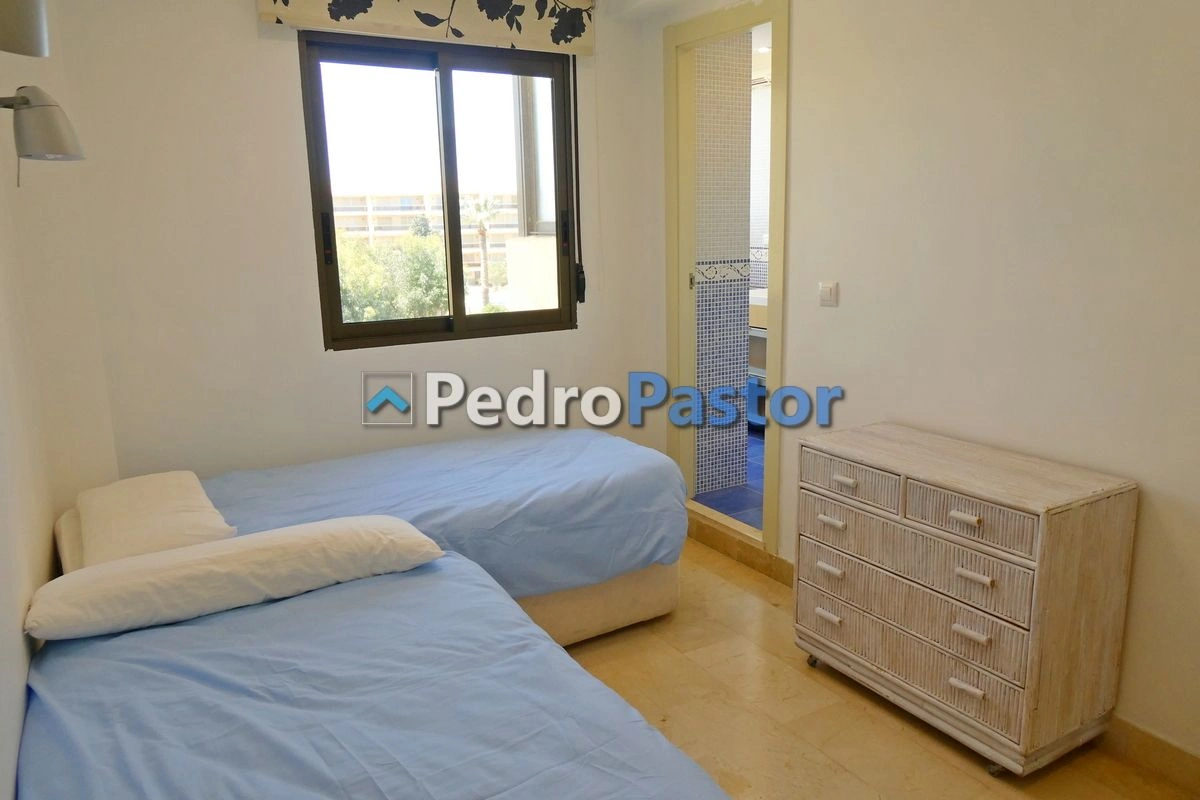 Alquiler apartamento Urbanización Playa Grande