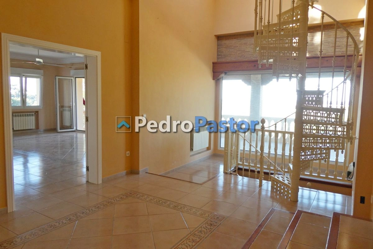CH067 - Chalet independiente de 6 dormitorios en La Sella - Pedreguer