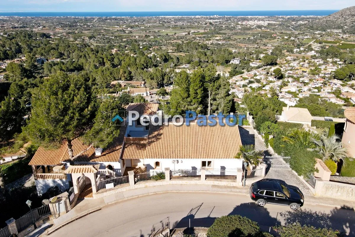 CH067 - Chalet independiente de 6 dormitorios en La Sella - Pedreguer