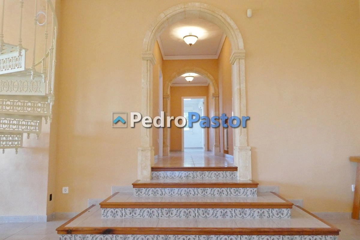CH067 - Chalet independiente de 6 dormitorios en La Sella - Pedreguer