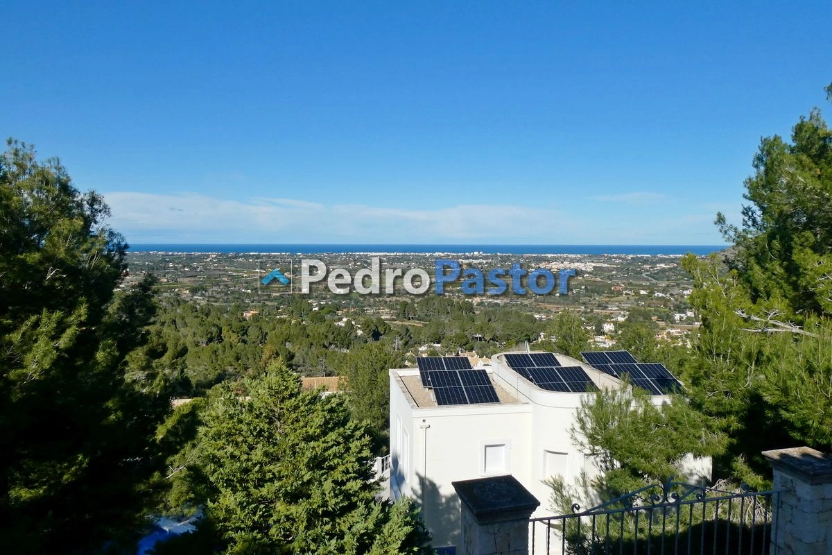 CH067 - Chalet independiente de 6 dormitorios en La Sella - Pedreguer