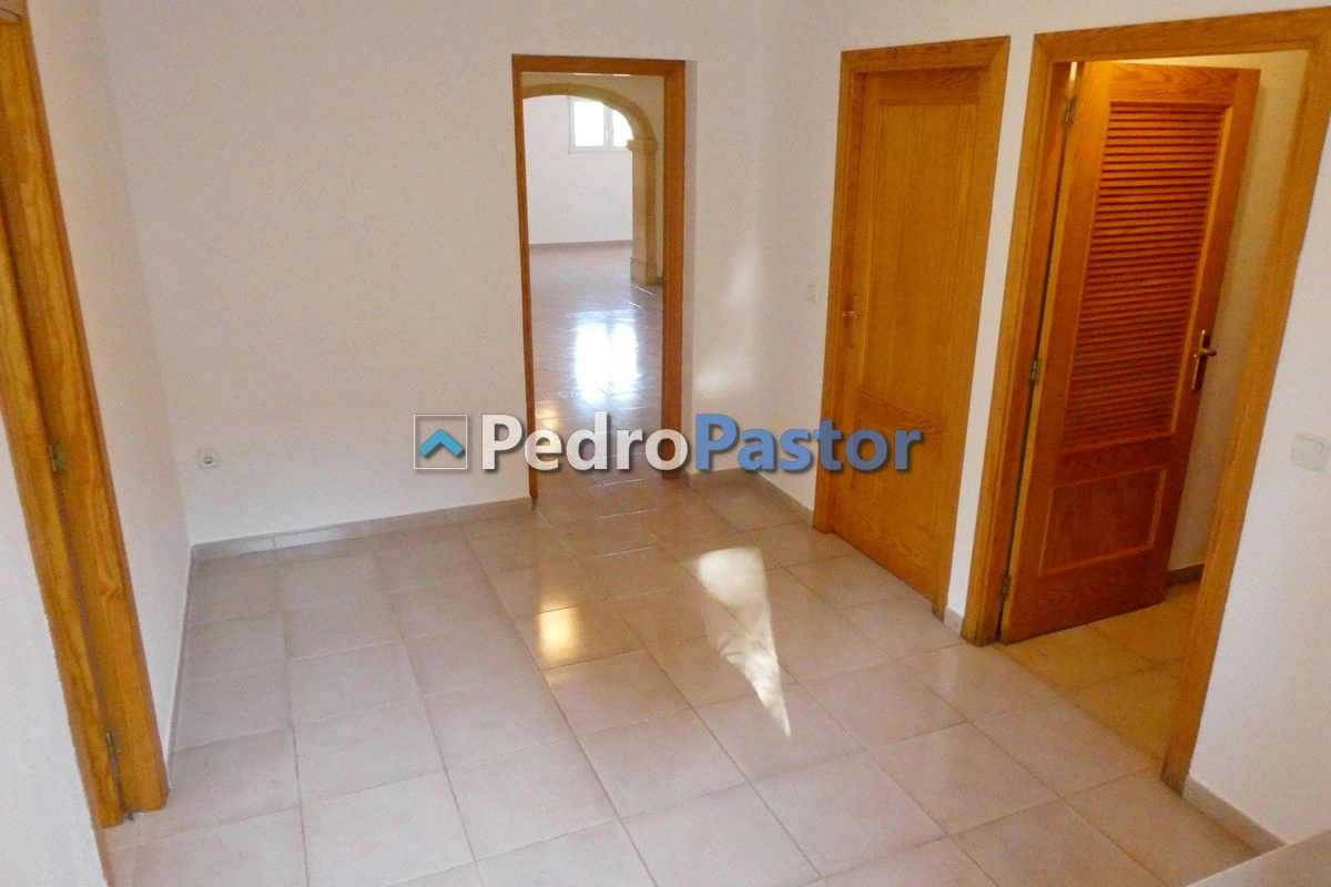 CH067 - Chalet independiente de 6 dormitorios en La Sella - Pedreguer