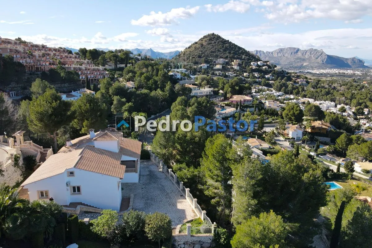 CH067 - Chalet independiente de 6 dormitorios en La Sella - Pedreguer