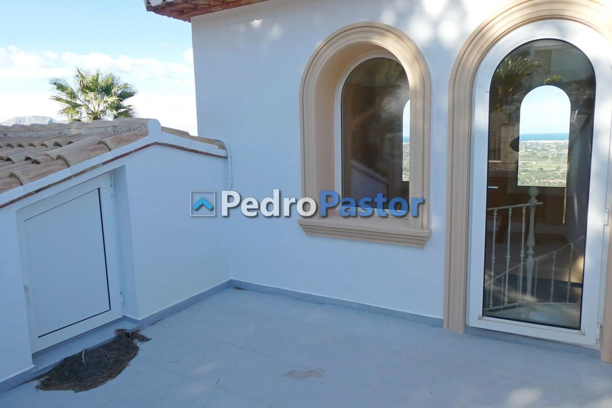 CH067 - Chalet independiente de 6 dormitorios en La Sella - Pedreguer