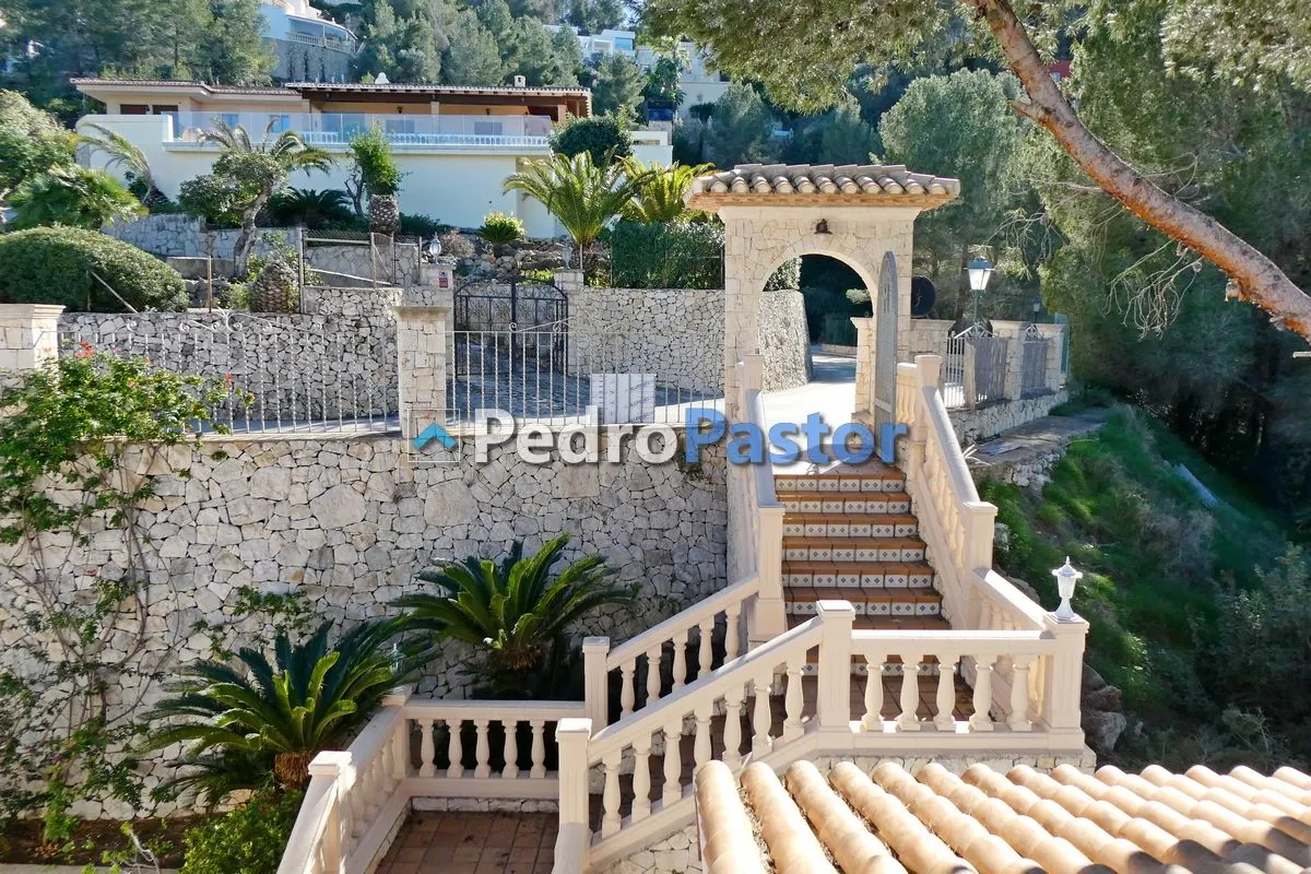 CH067 - Chalet independiente de 6 dormitorios en La Sella - Pedreguer