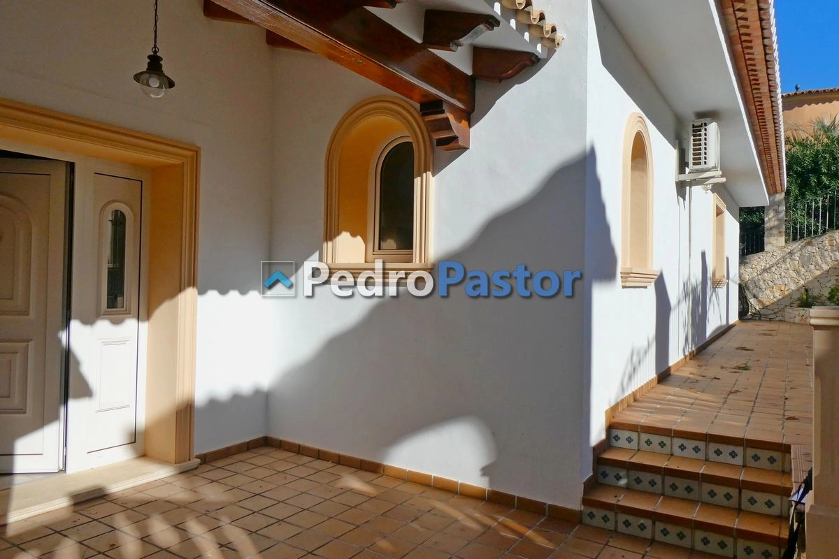 CH067 - Chalet independiente de 6 dormitorios en La Sella - Pedreguer