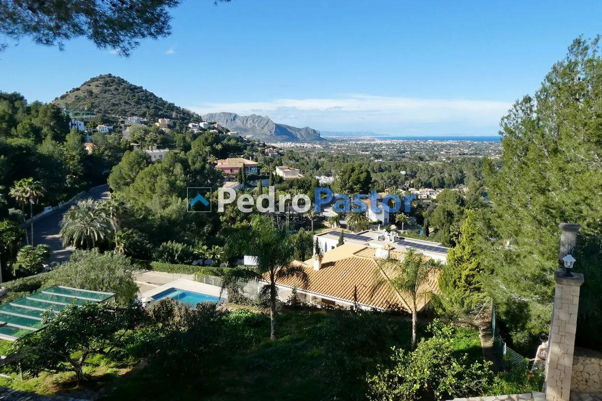 CH067 - Chalet independiente de 6 dormitorios en La Sella - Pedreguer