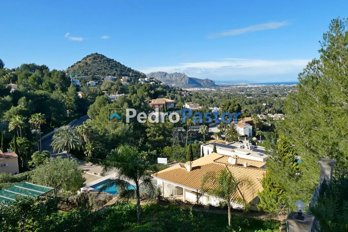CH067 - Chalet independiente de 6 dormitorios en La Sella - Pedreguer