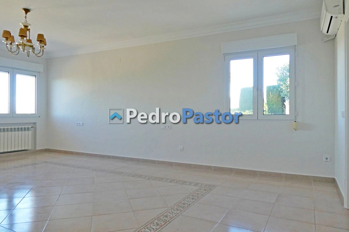 CH067 - Chalet independiente de 6 dormitorios en La Sella - Pedreguer