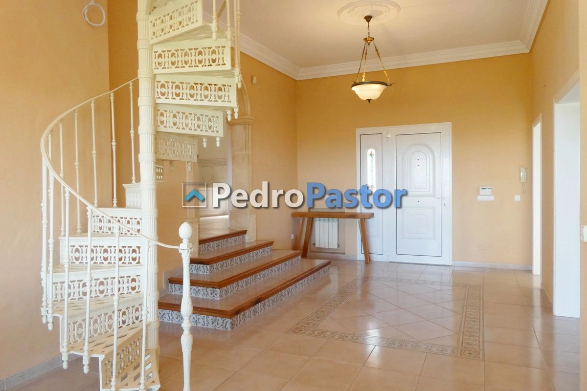 CH067 - Chalet independiente de 6 dormitorios en La Sella - Pedreguer
