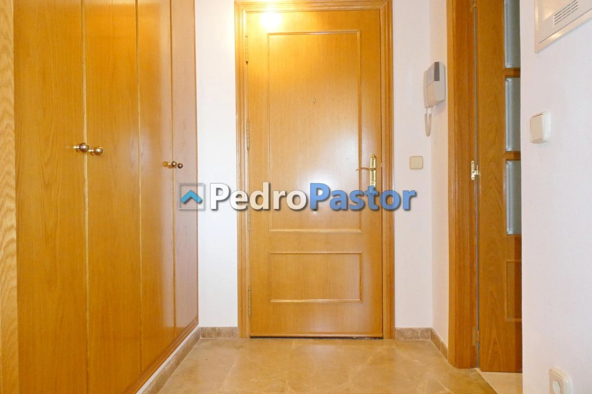 Apartamento 3 dormitorios en 1ª línea de playa en Las Marinas
