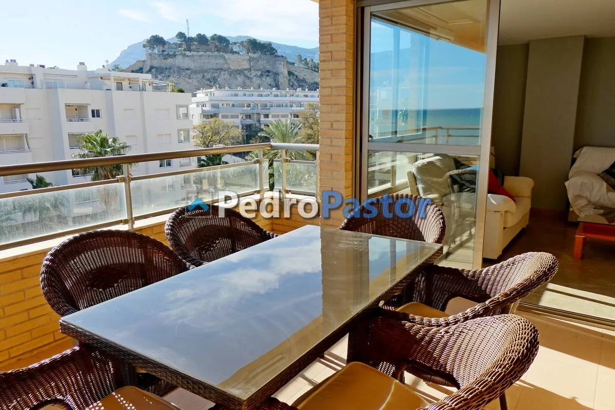 Apartamento 3 dormitorios en 1ª línea de playa en Las Marinas