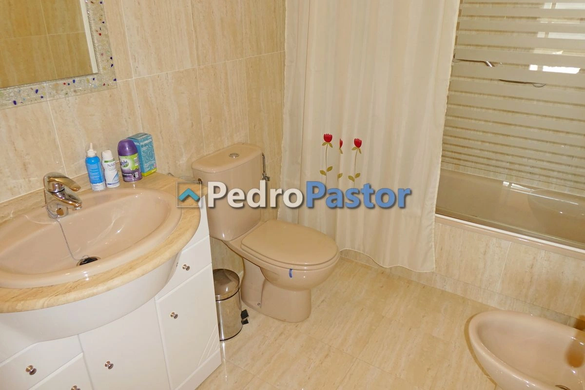 Apartamento 3 dormitorios en 1ª línea de playa en Las Marinas